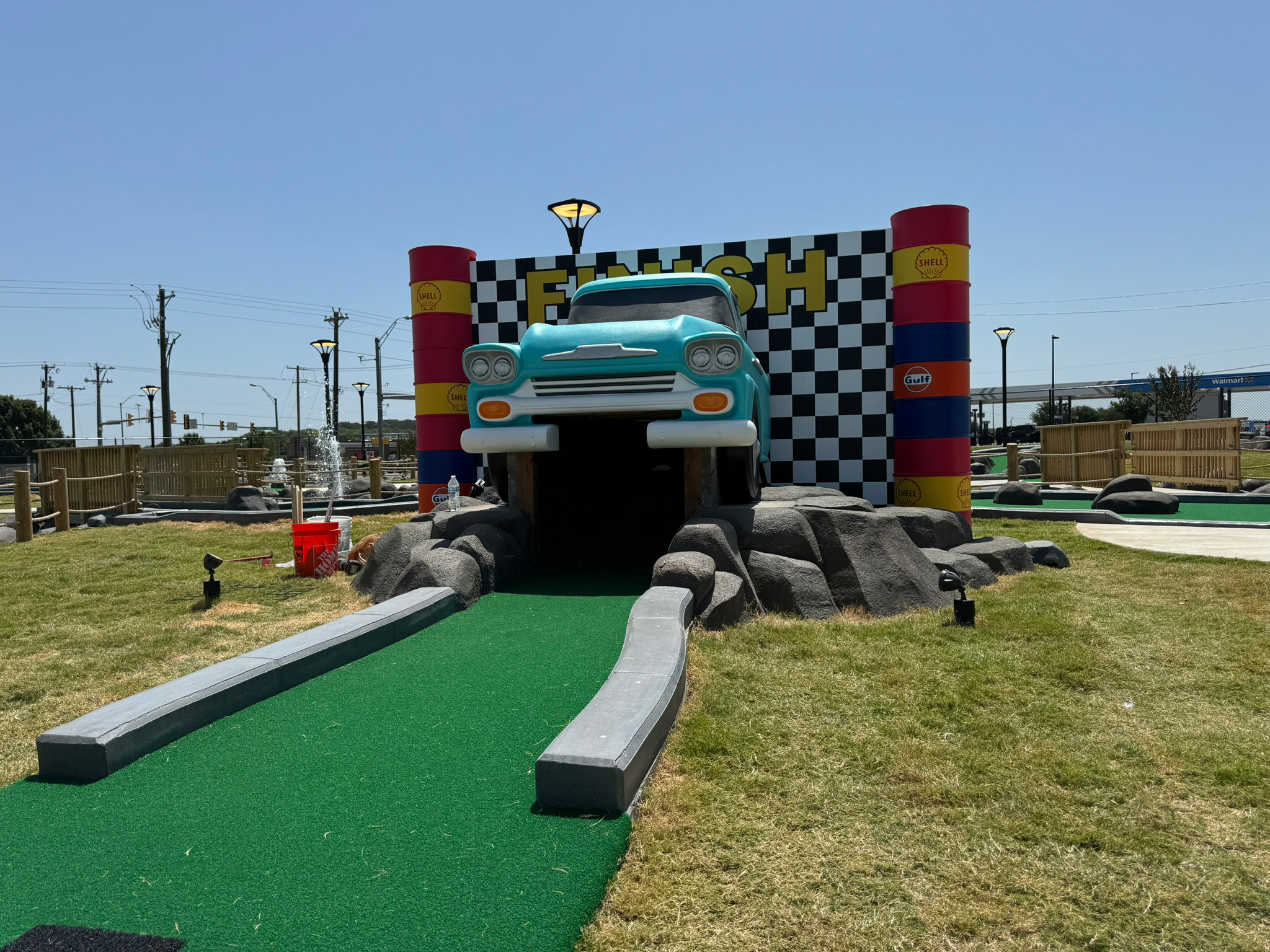 Alley Cats Route 66 Golf