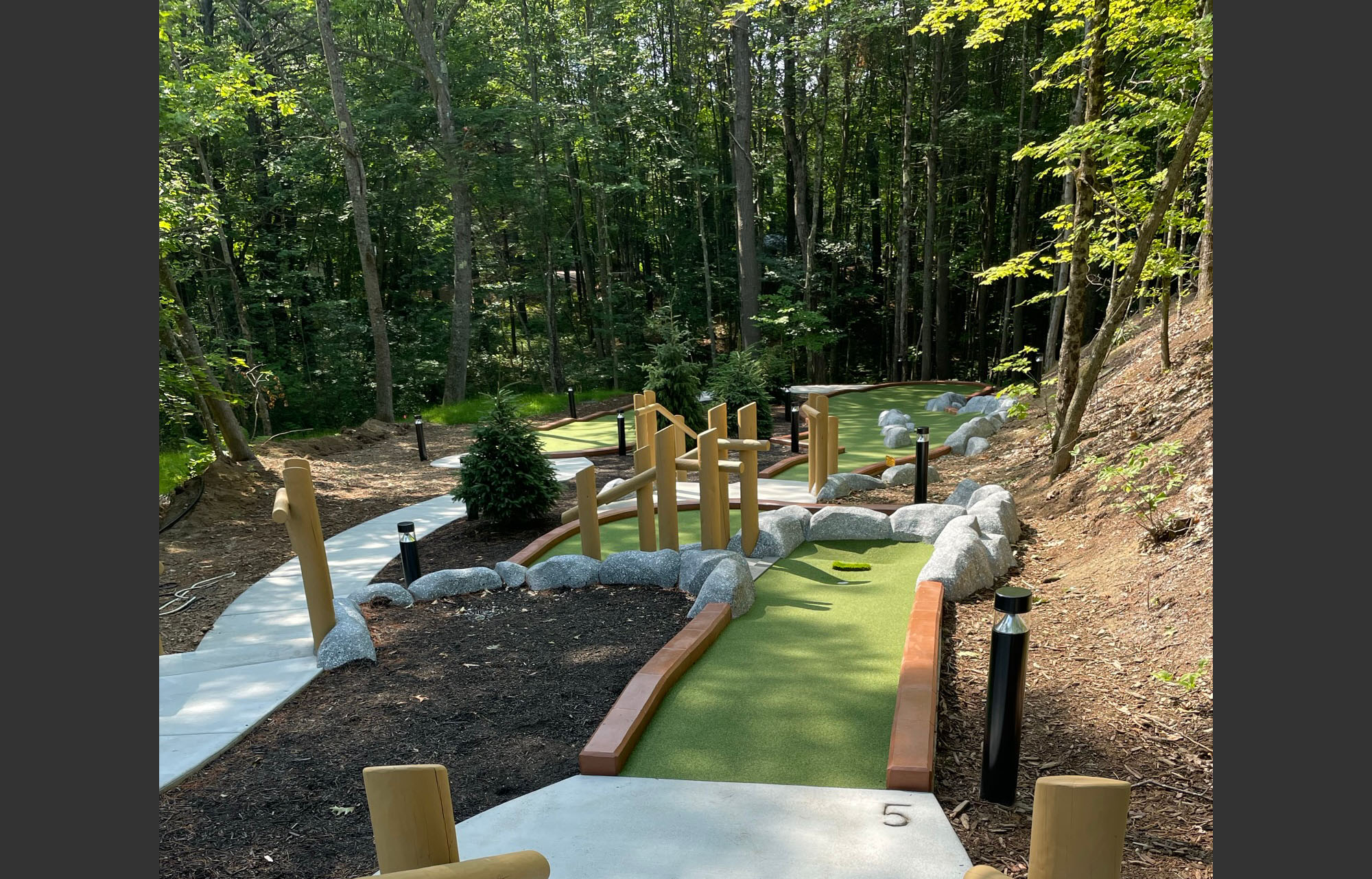 Desert Of Maine Mini Golf 