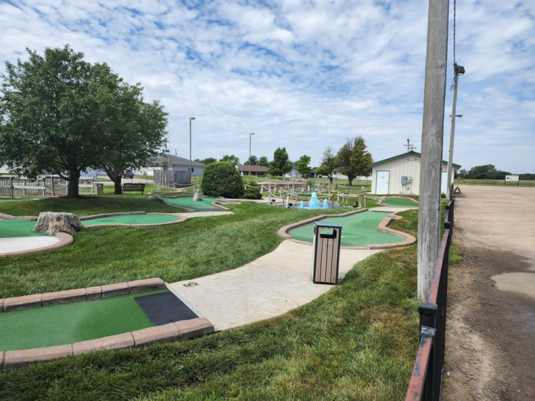Walnut Bowl – Great Bend, KS