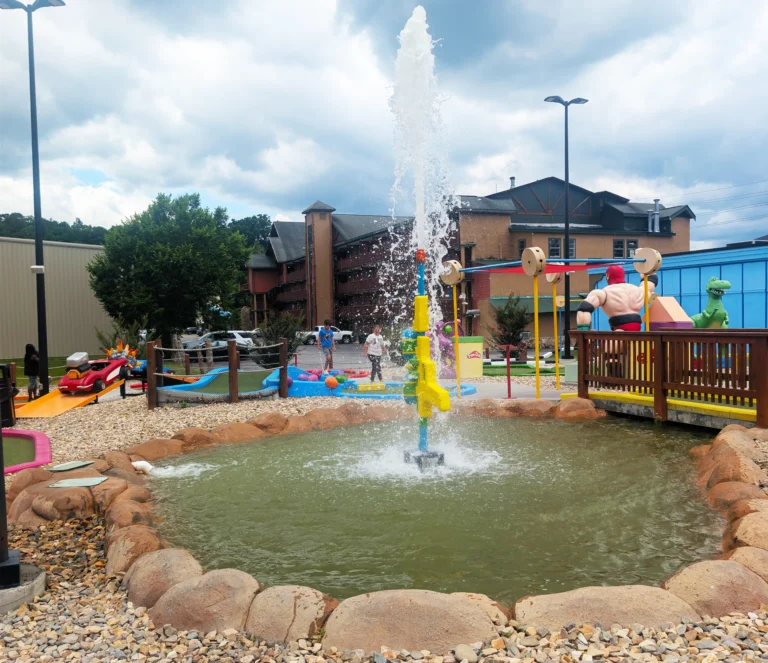 Toy Box Mini Golf – Pigeon Forge, TN