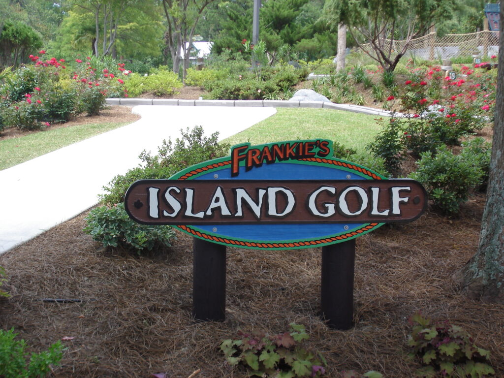 Frankie’s Island Golf project photo